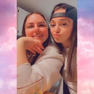 Meet your Posher, Casey